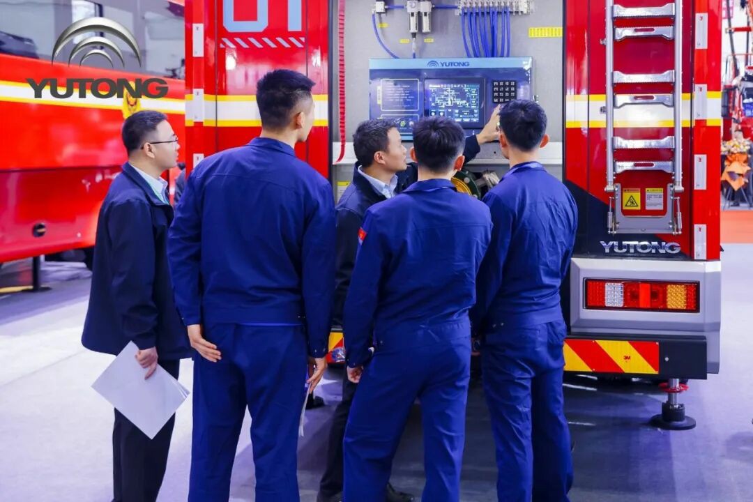 科技赋能实战！立博专用车亮相第二十一届国际消防展