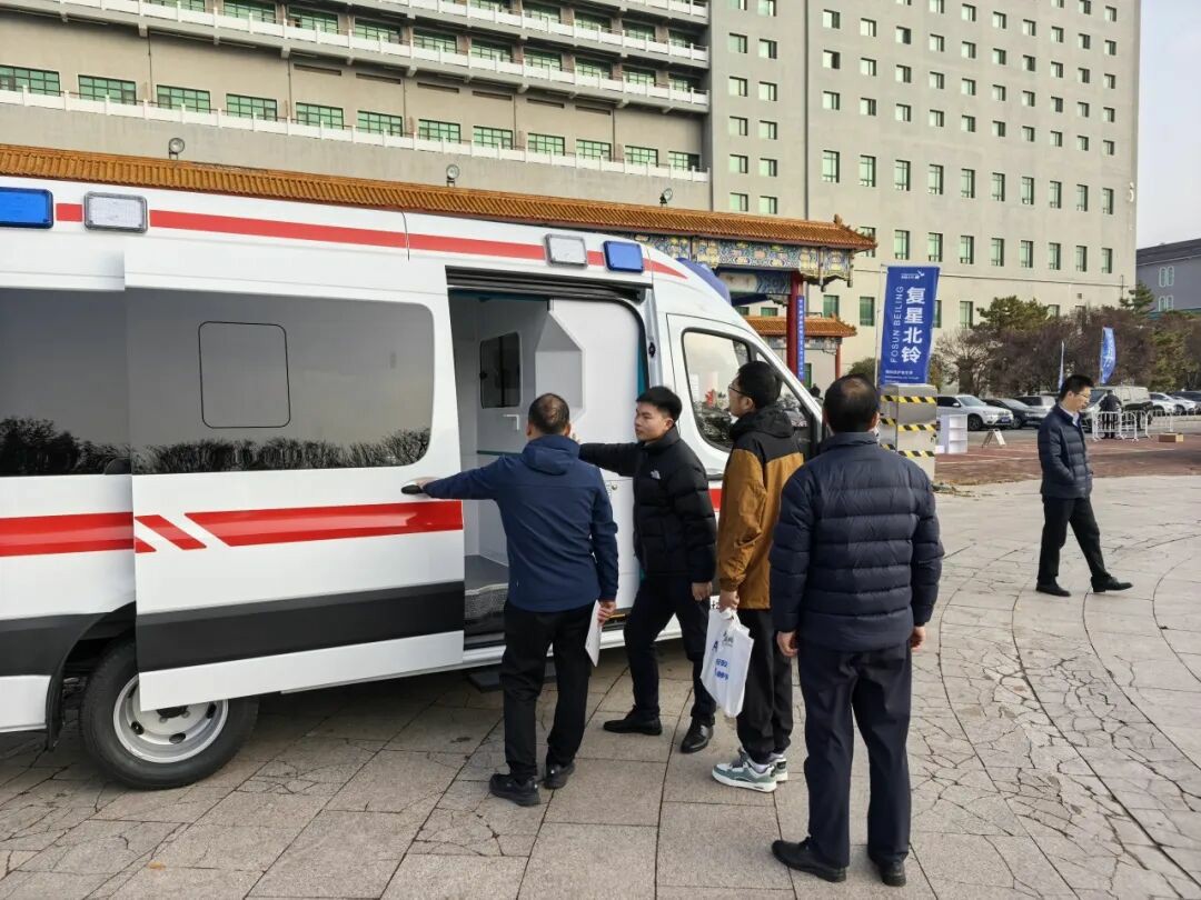 智慧响应，护航生命 | 立博救护车参加第六届中国急救大会，共筑大急救体系