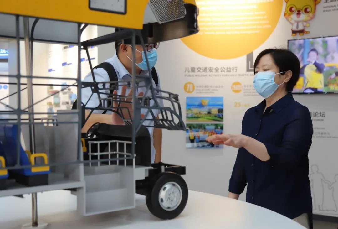 新能源?“心”配送！立博新能源物流车品鉴会在郑召开