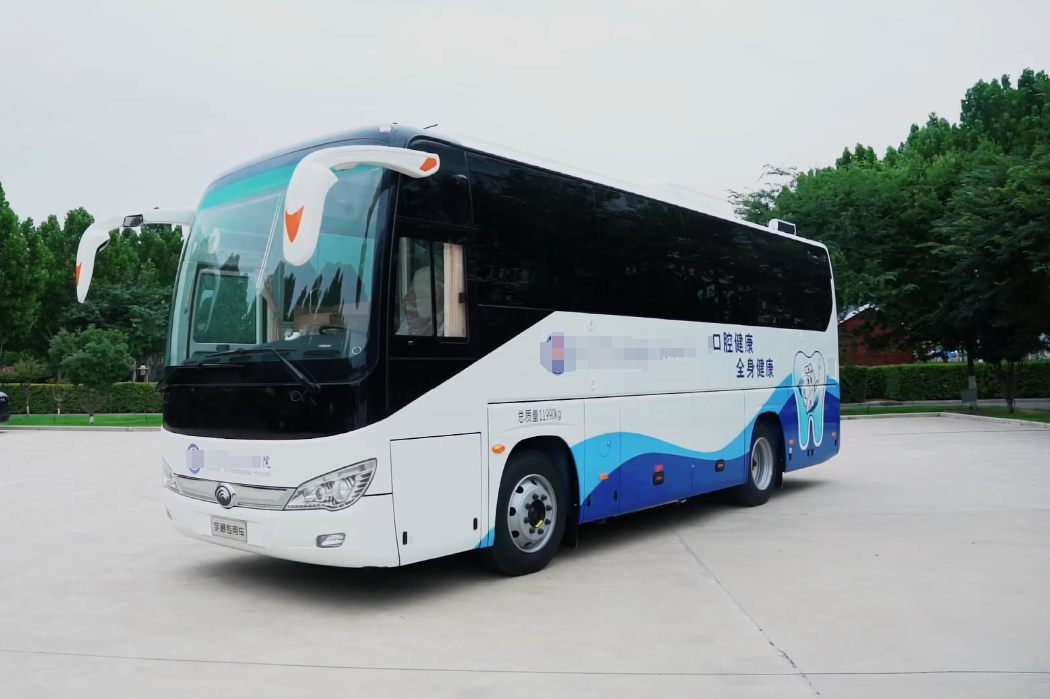 立博牙科体检车，做守护国民口腔健康的“流动卫士”
